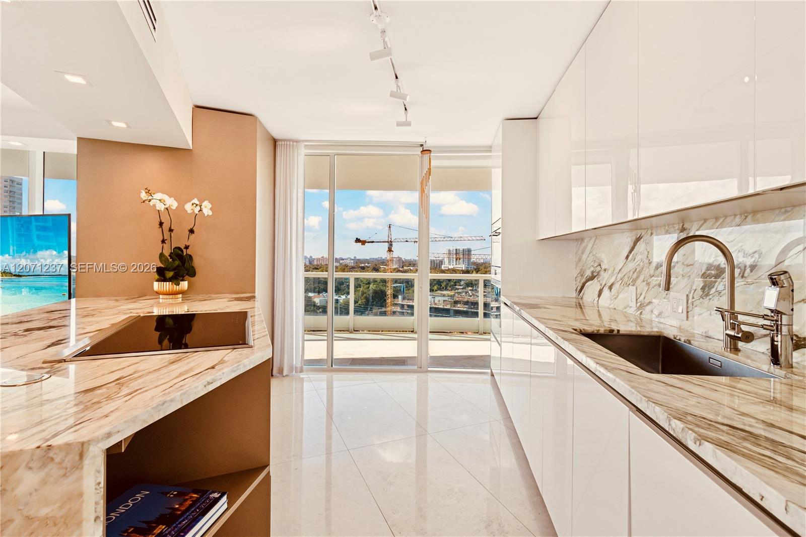 2127 Brickell Ave # 1505 View 7