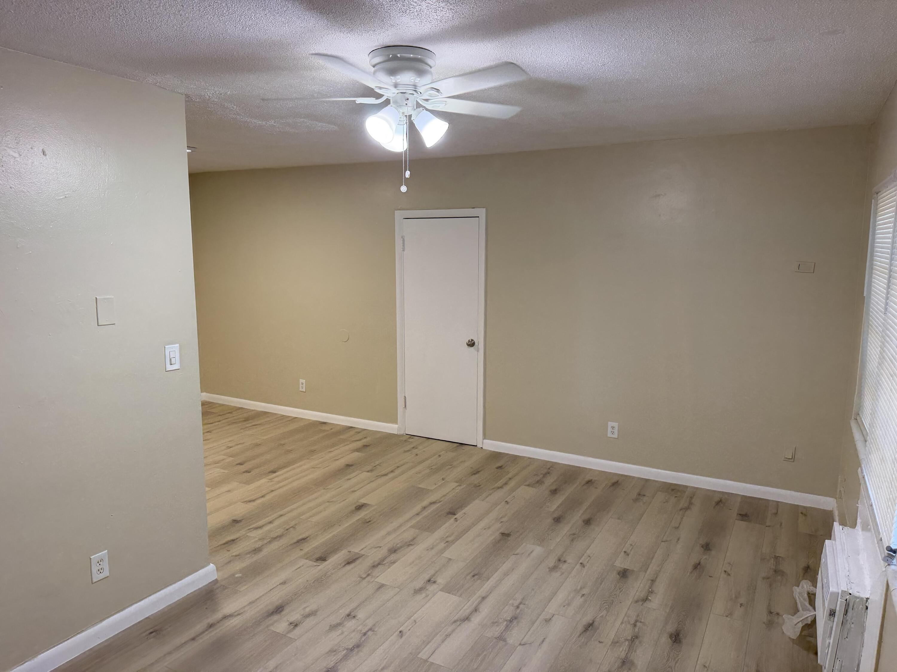 1004 NW 2nd Street # 2 — Photo 4