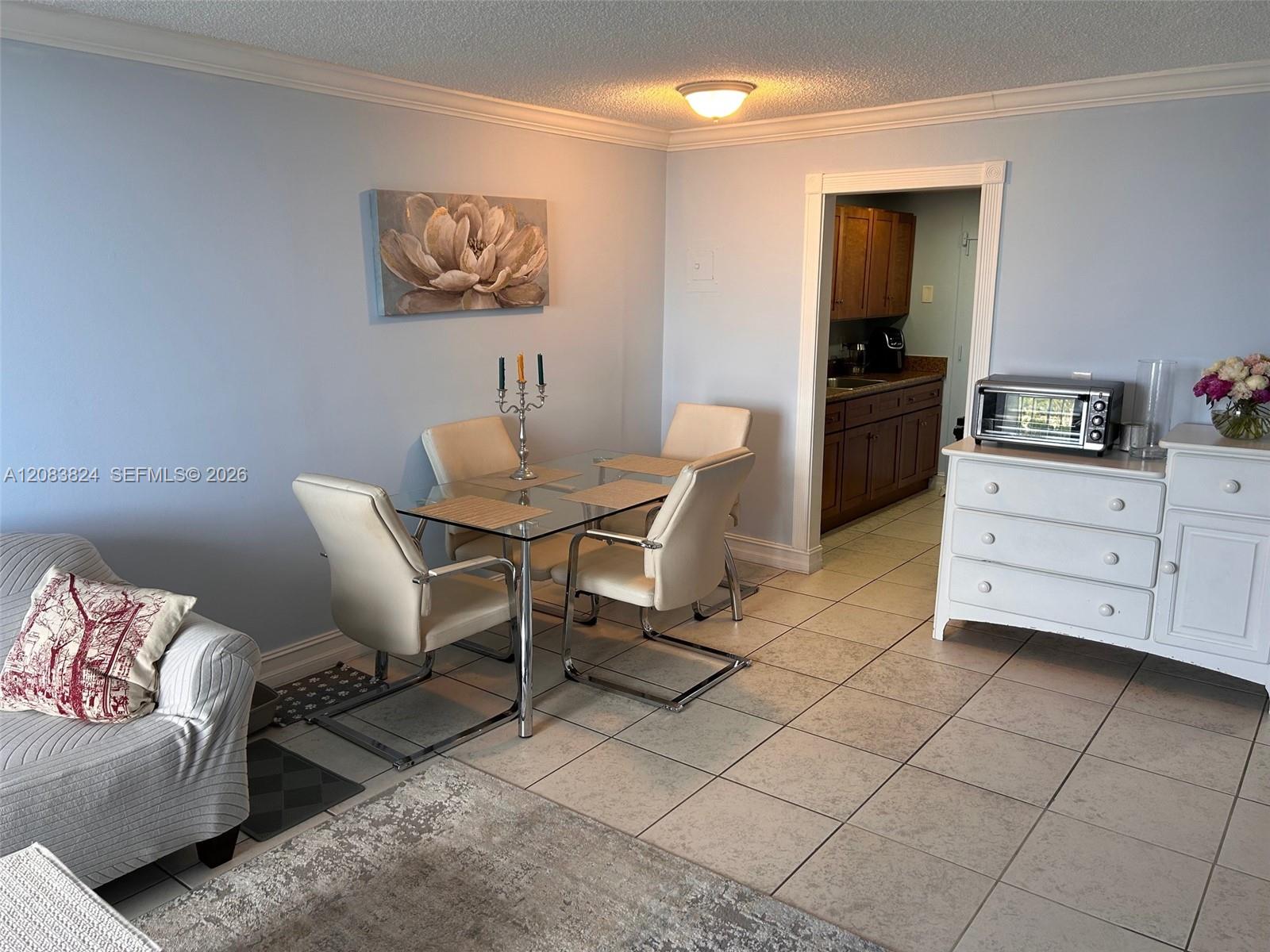 2350 NE 135th St # 903 — Photo 4