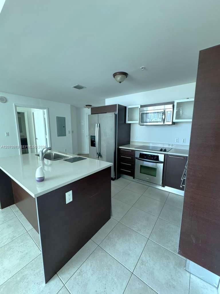 1900 N Bayshore Dr # 1807 View 1