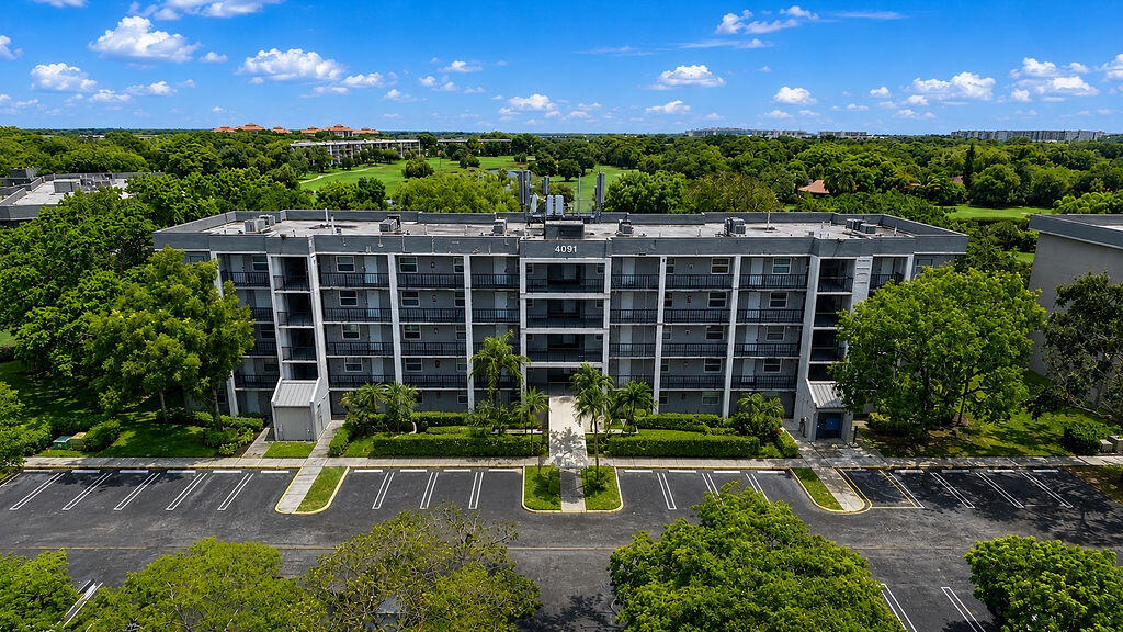 4091 Cypress Reach Court # 403, Pompano Beach FL 33069