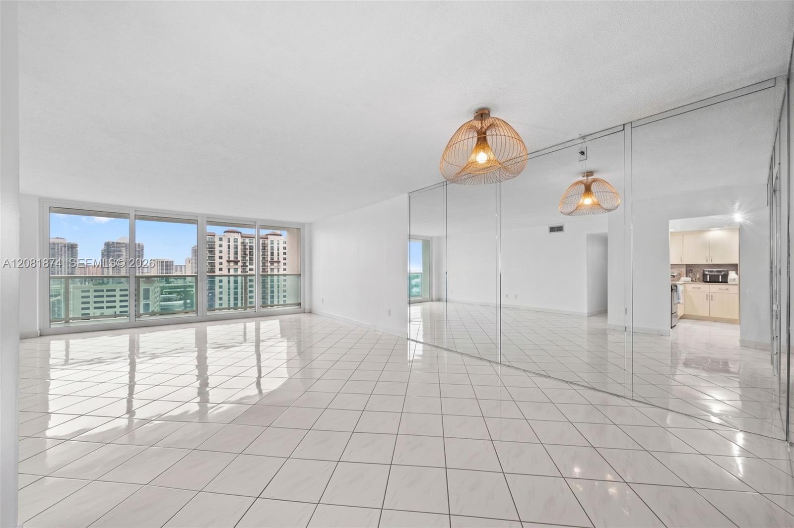 100 Bayview Dr # 1428 — Photo 2