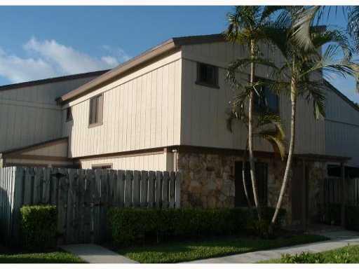 11868 STURBRIDGE Lane, Wellington FL 33414