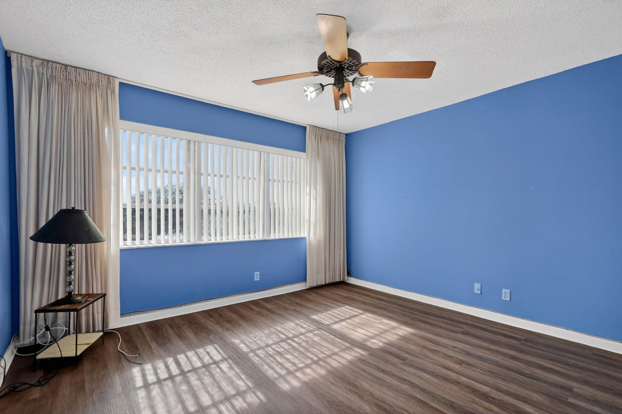 9410 N Hollybrook Lake Drive # 303 — Photo 4