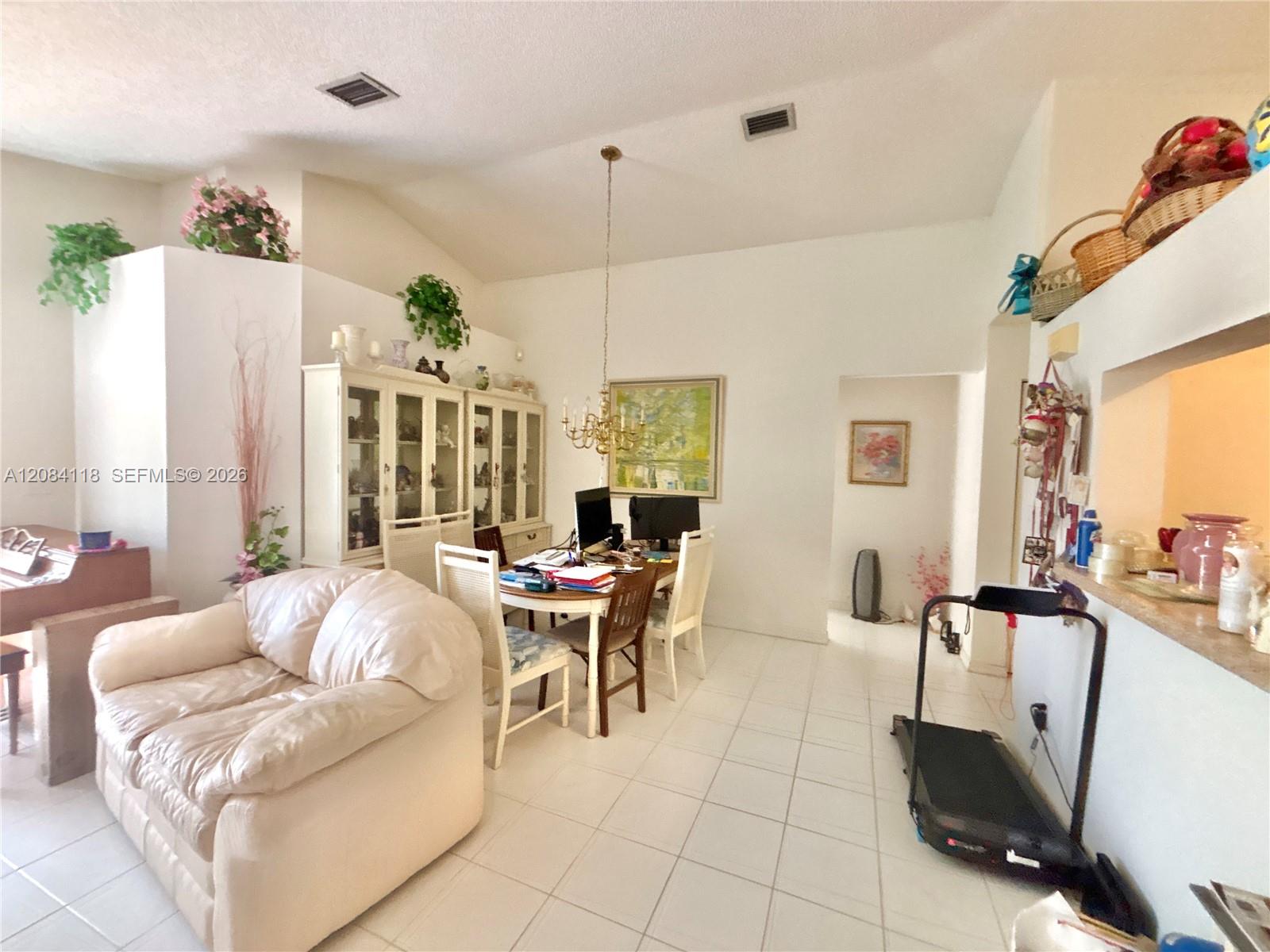 16478 NW 20th St — Photo 5