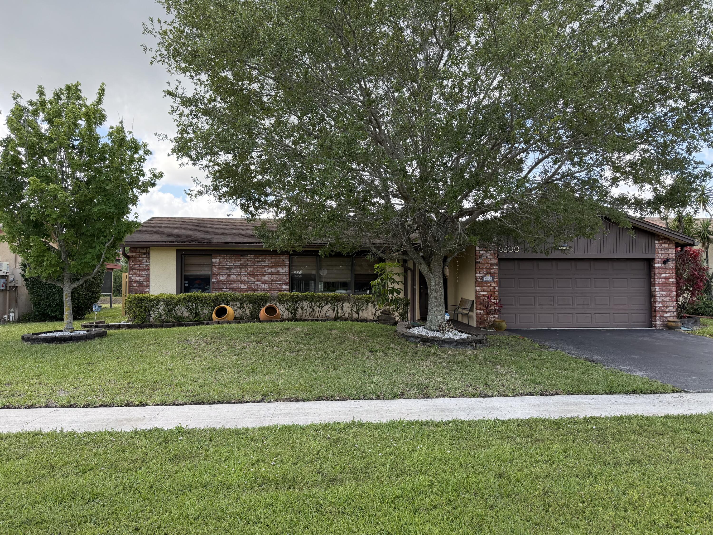 9500 NW 31ST Place, Sunrise FL 33351