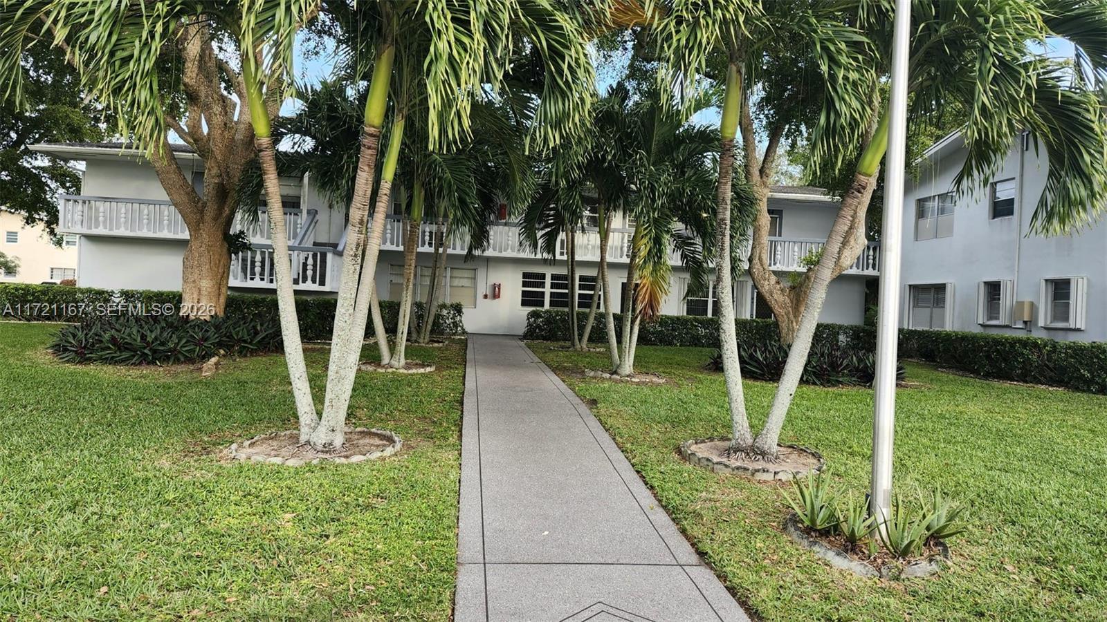 564 Durham T # 564, Deerfield Beach FL 33442