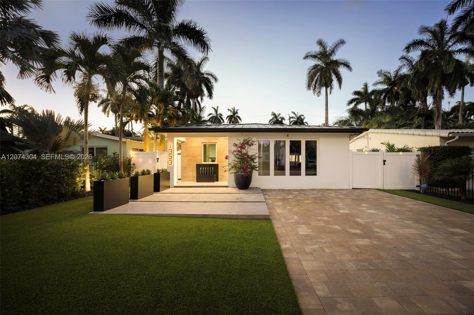 1353 Van Buren St, Hollywood FL 33019