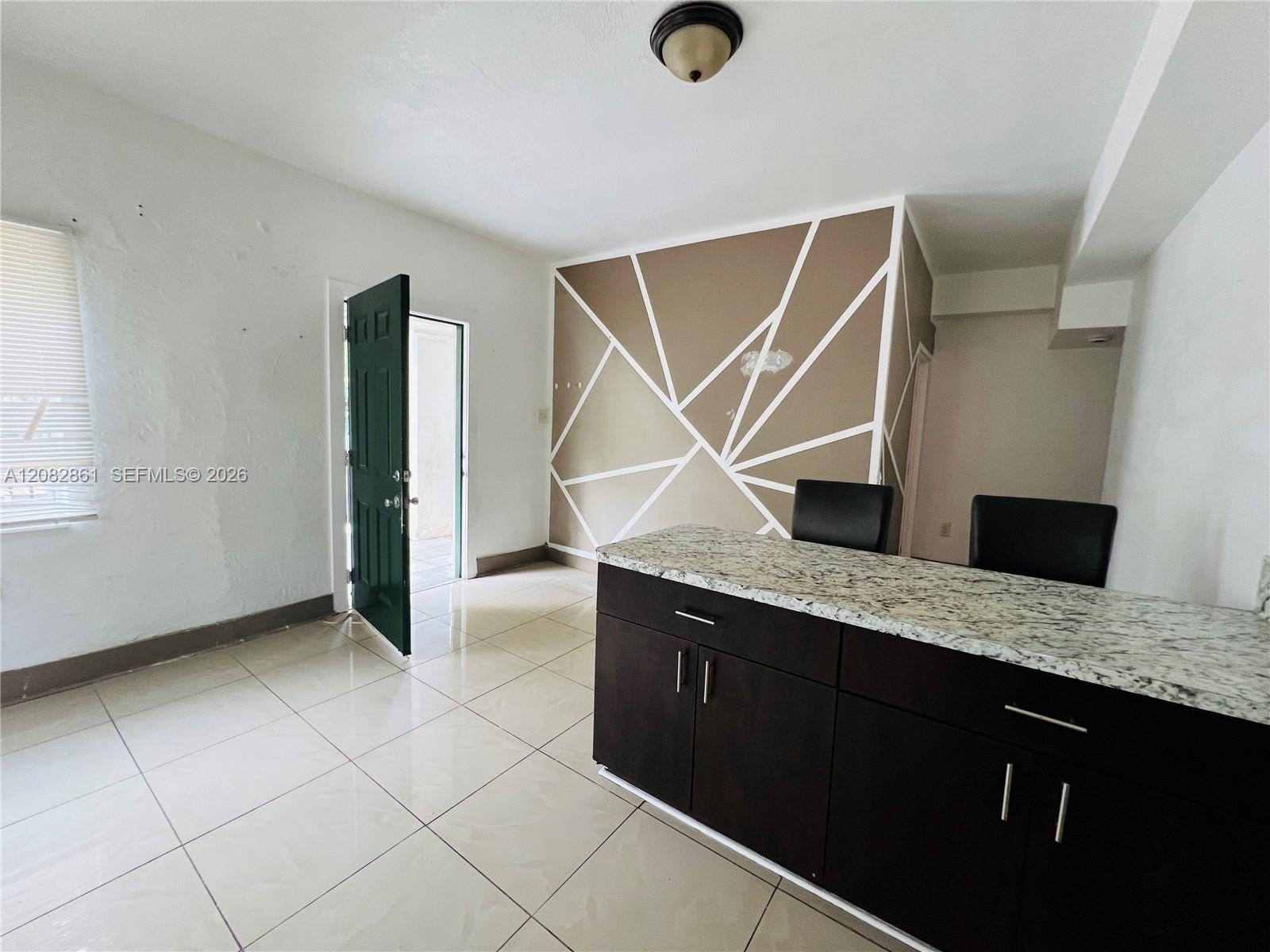 876 SW 2nd St # 2 — Photo 5