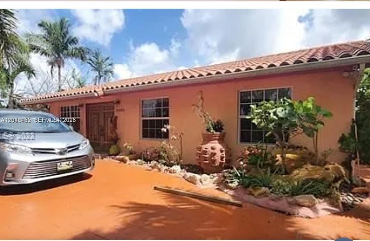 10955 SW 56th St, Miami FL 33165