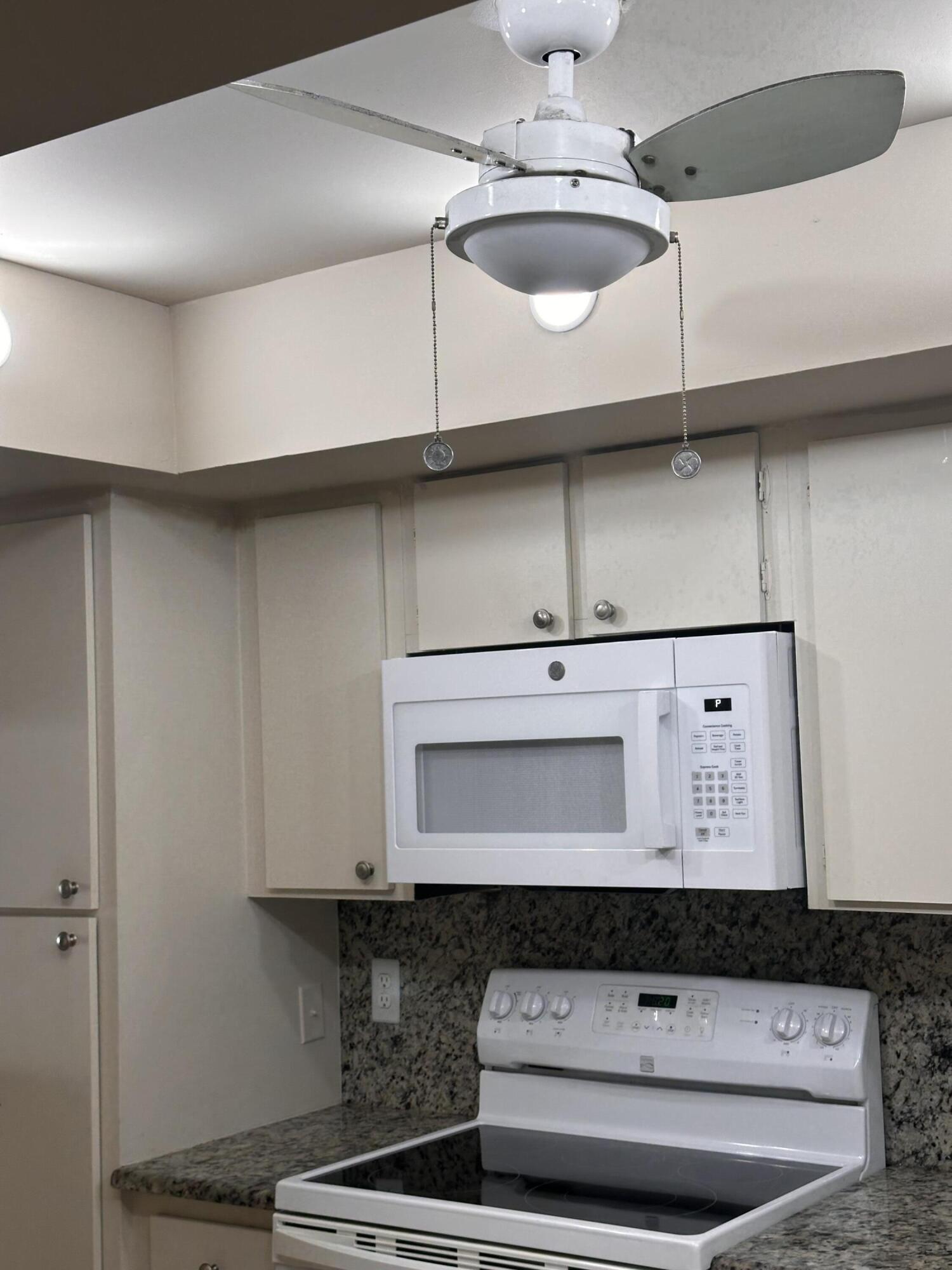 3212 Strawflower Way # 204, Lake Worth FL 33467