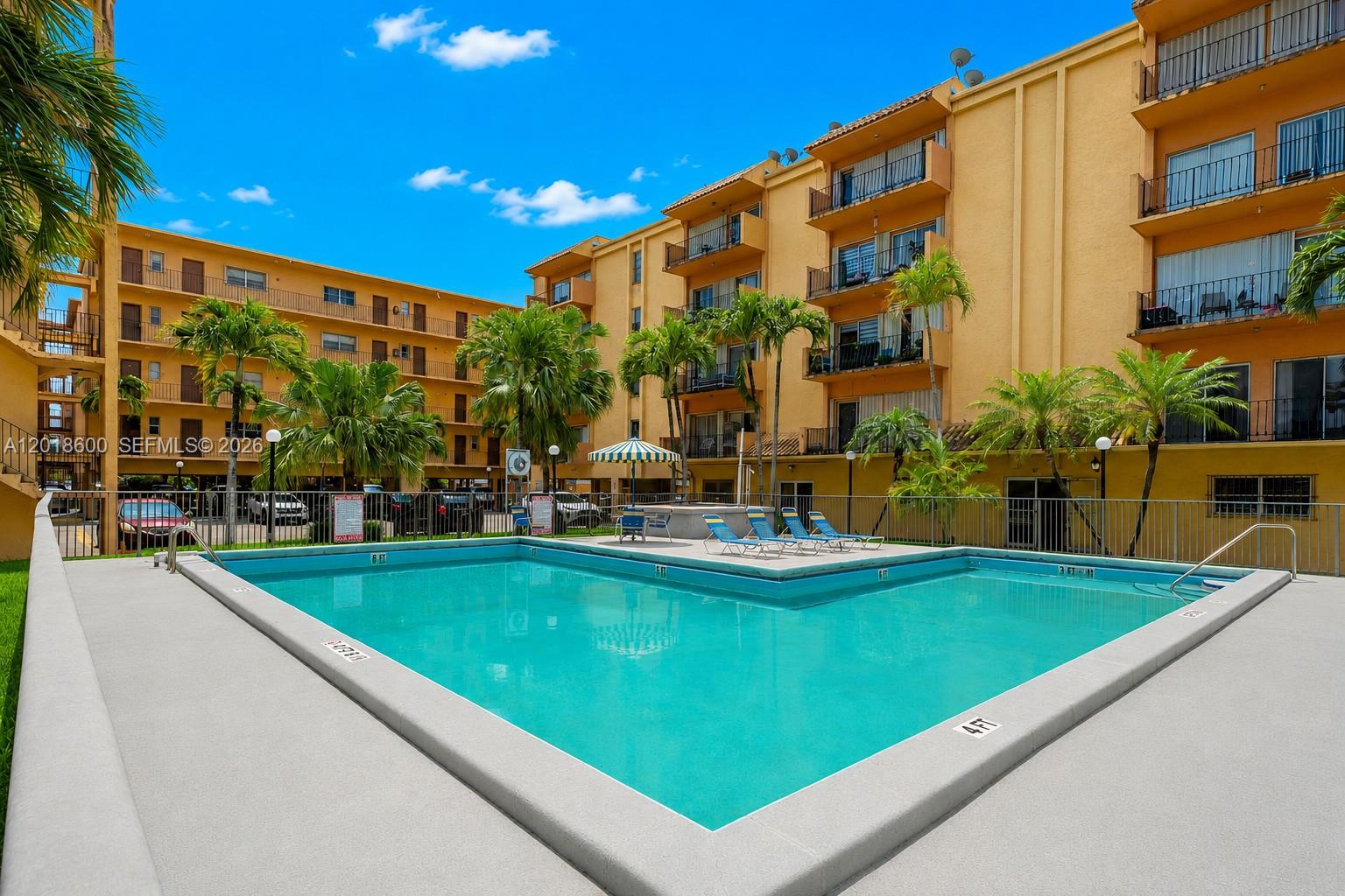 1900 W 54th St # 220, Hialeah FL 33012
