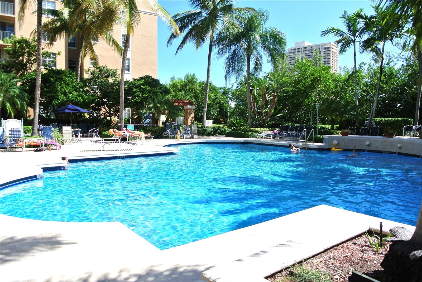 19901 E Country Club Dr # 2405 — Photo 4