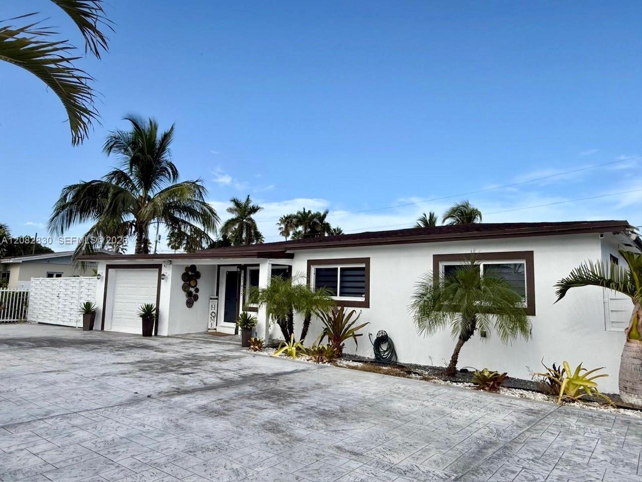 27025 SW 142nd Ct, Homestead FL 33032