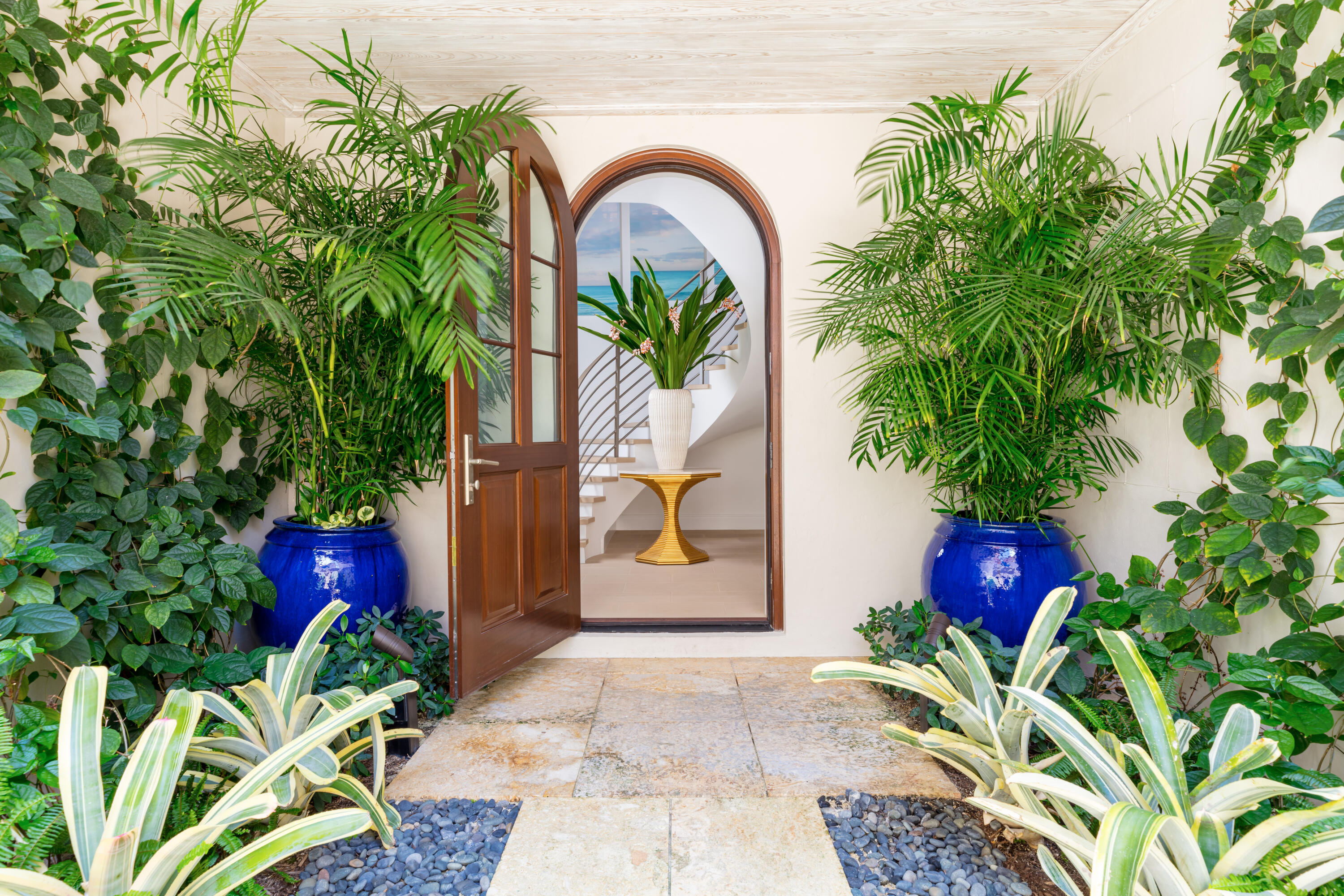 5 Via Flagler, Palm Beach FL 33480