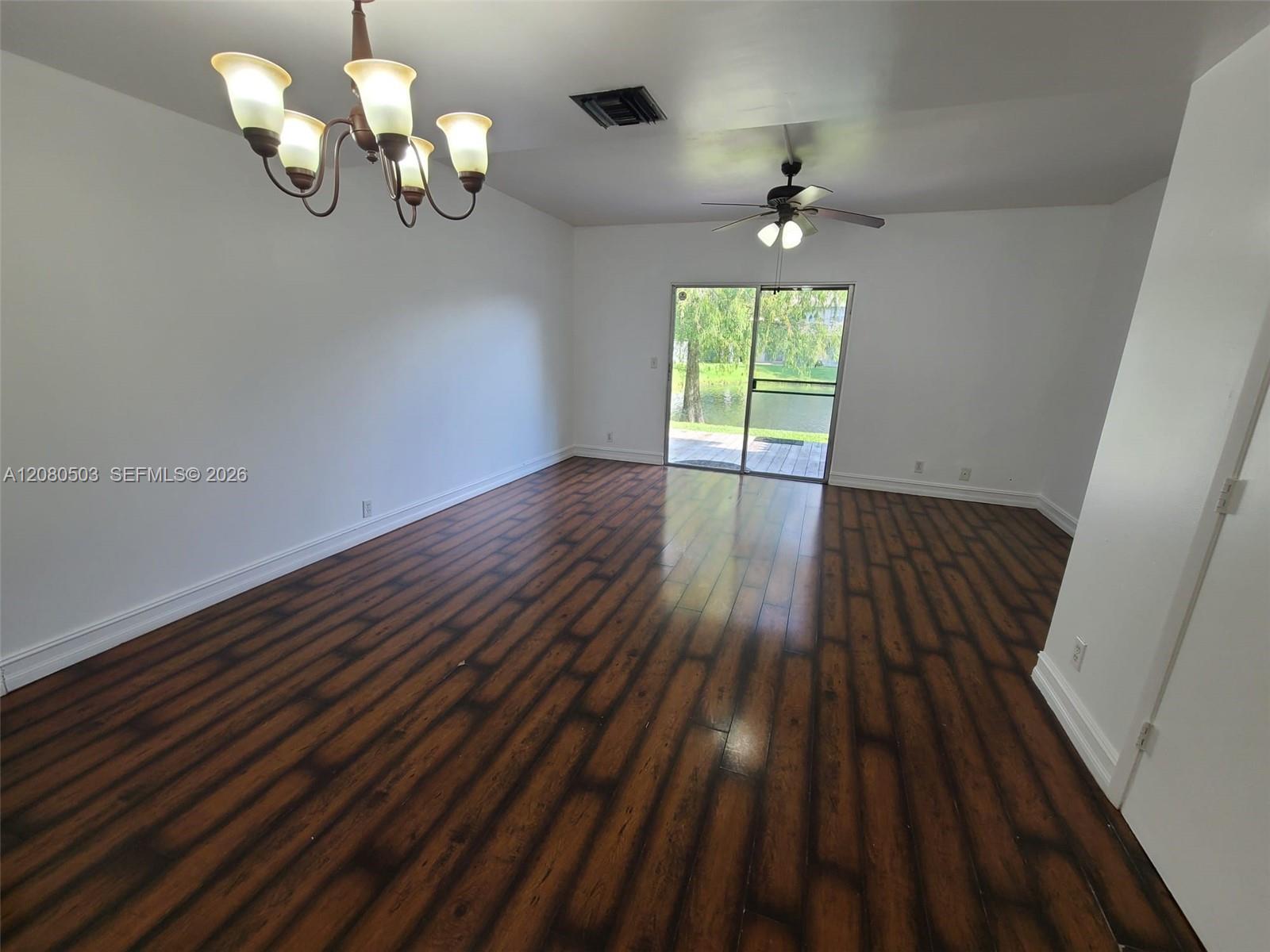 173 SW 3rd St # 173 — Photo 2