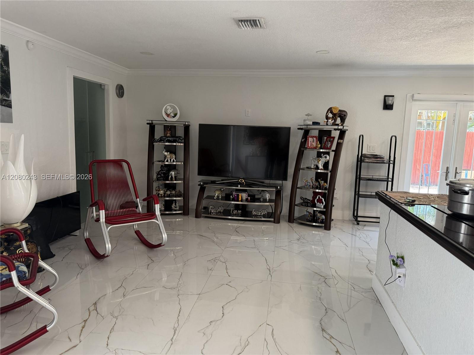 19205 NW 47th Pl — Photo 5