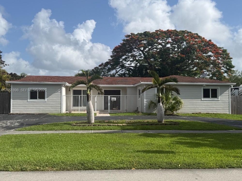 10601 SW 96th St, Miami FL 33176