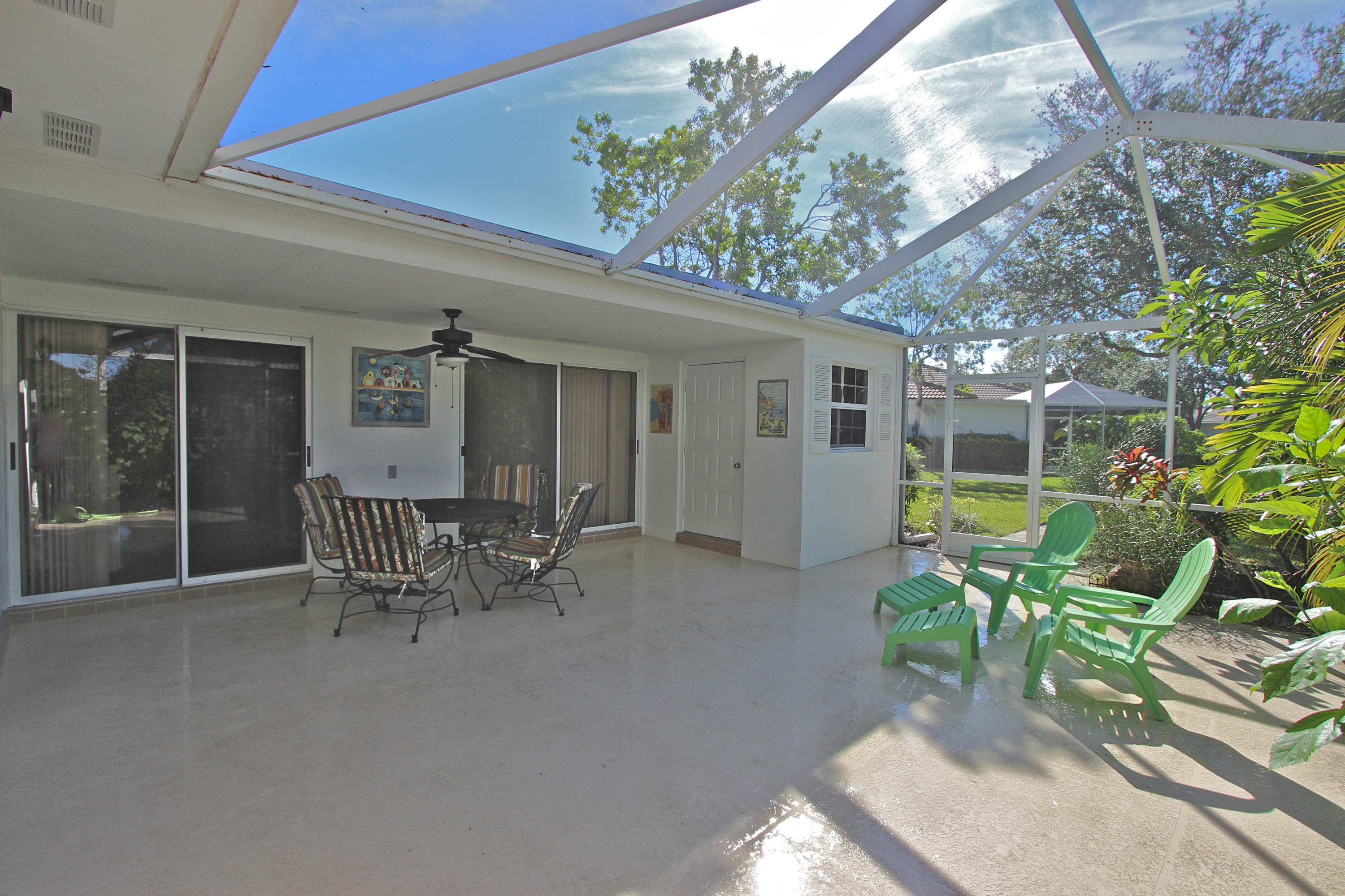 10201 Chapman Oak Court, Palm Beach Gardens FL 33410