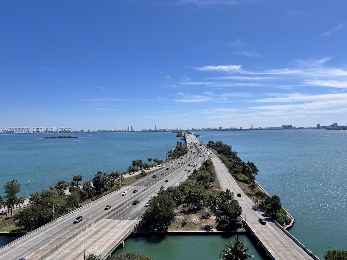 601 NE 36th St # 1205, Miami FL 33137