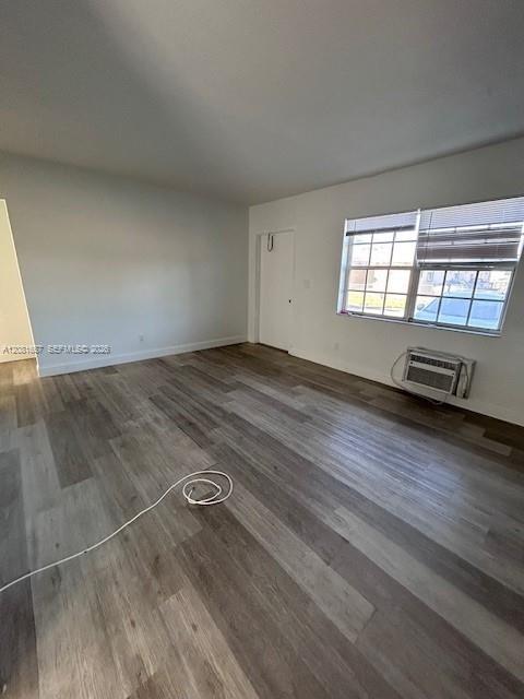 822 NW 7th Terrace # 3 — Photo 3