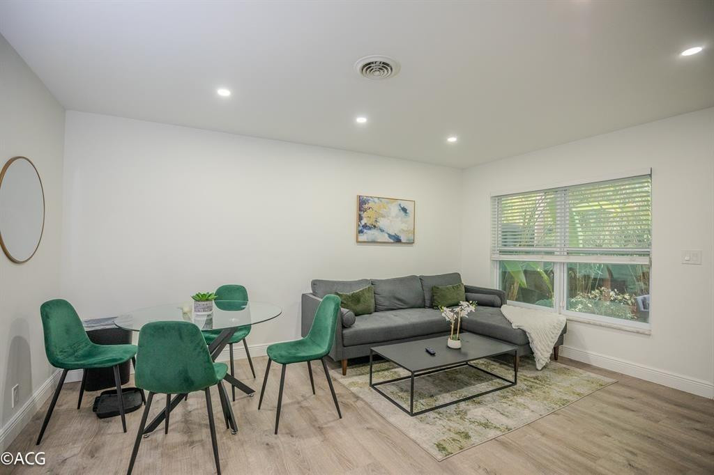 19 NE 16th Street, Fort Lauderdale FL 33304