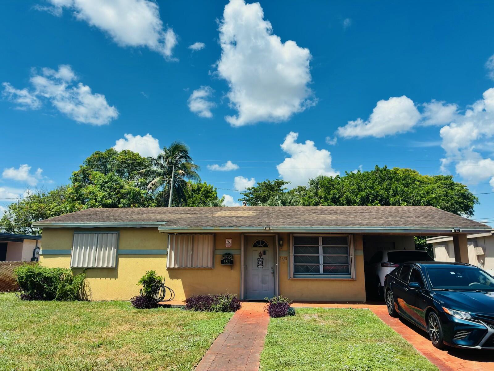 1321 NW 32nd Avenue, Lauderhill FL 33311