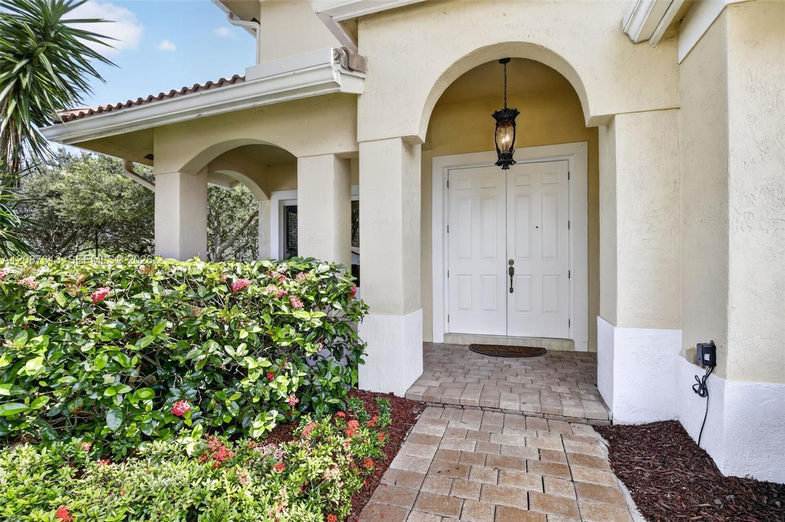 8210 Phoenician Court — Photo 5