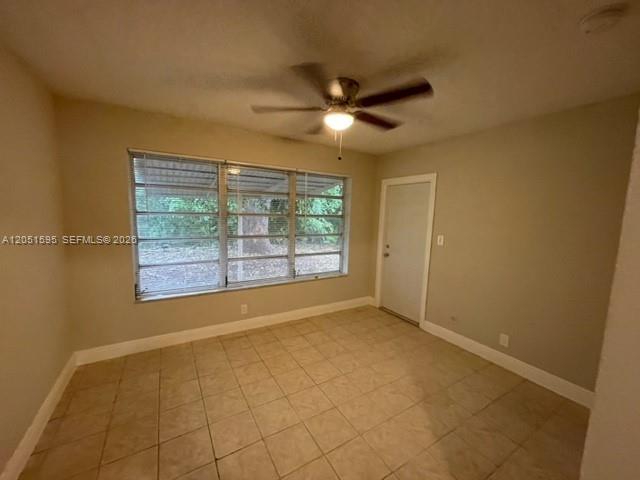 1575 NW 60th Ave # B — Photo 4