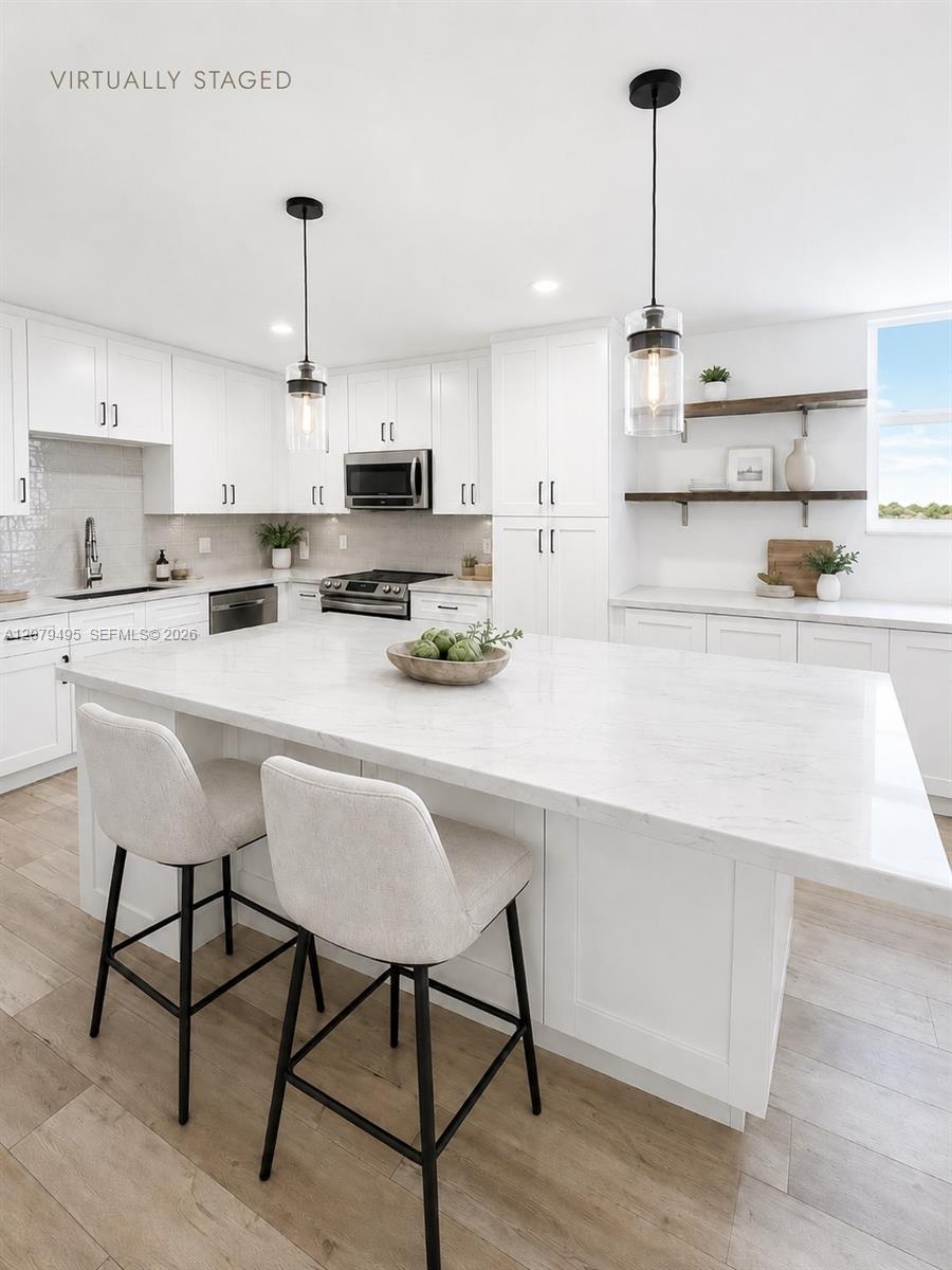 90 Edgewater Dr # 1101 — Photo 3