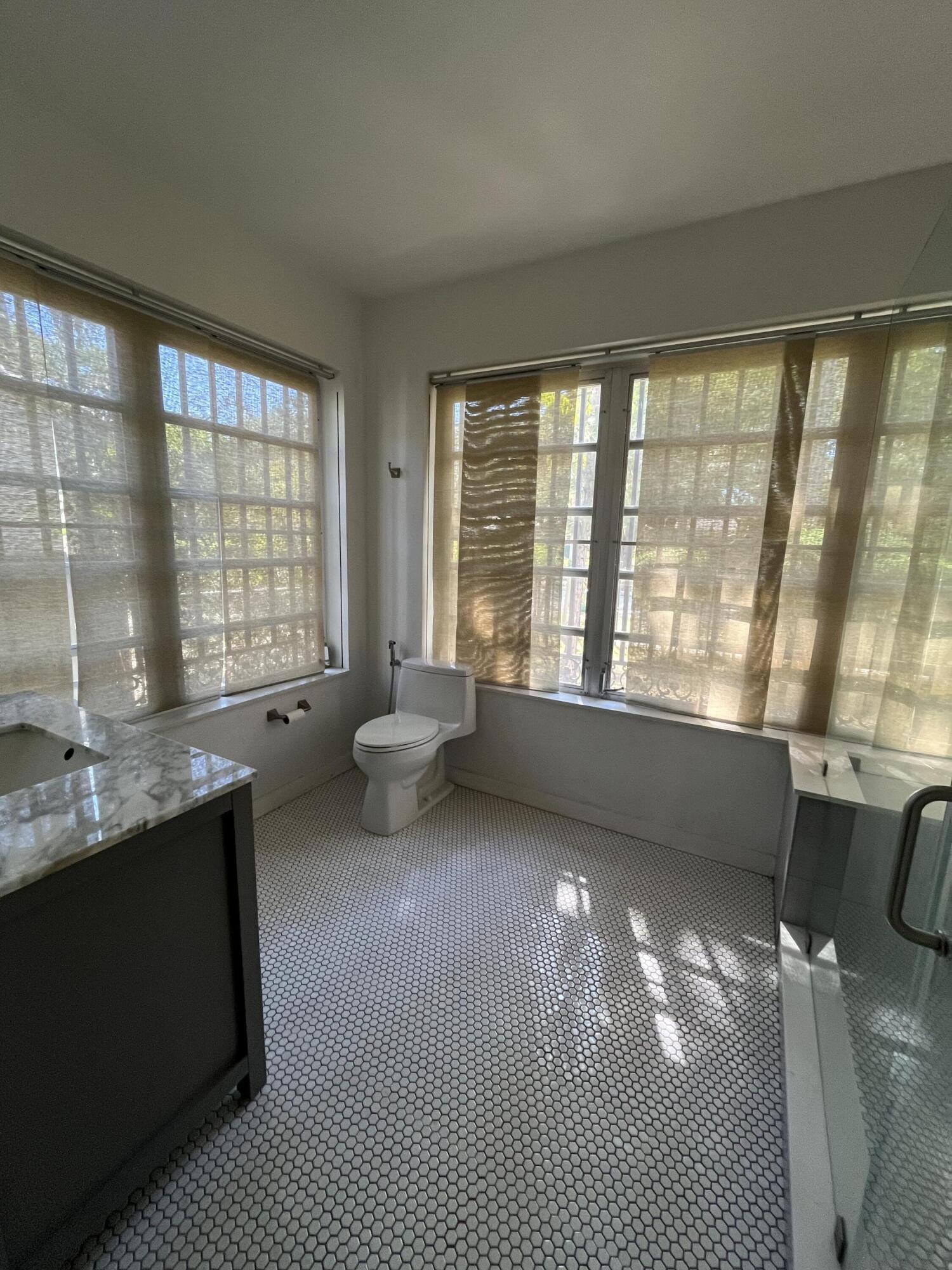 175 SW 25th Road — Photo 5