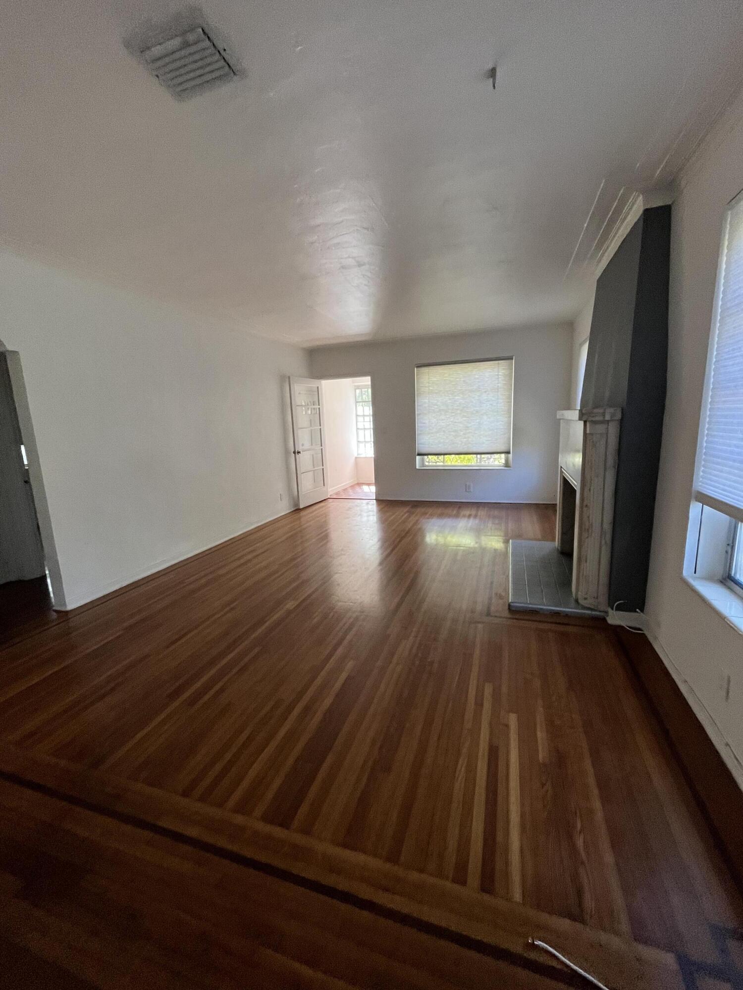 175 SW 25th Road — Photo 3