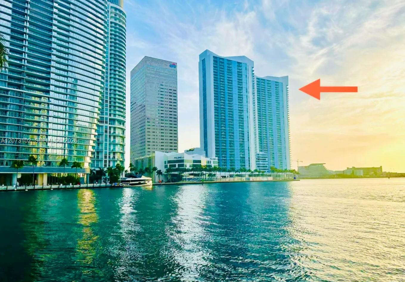 335 S Biscayne Blvd # 3706, Miami FL 33131