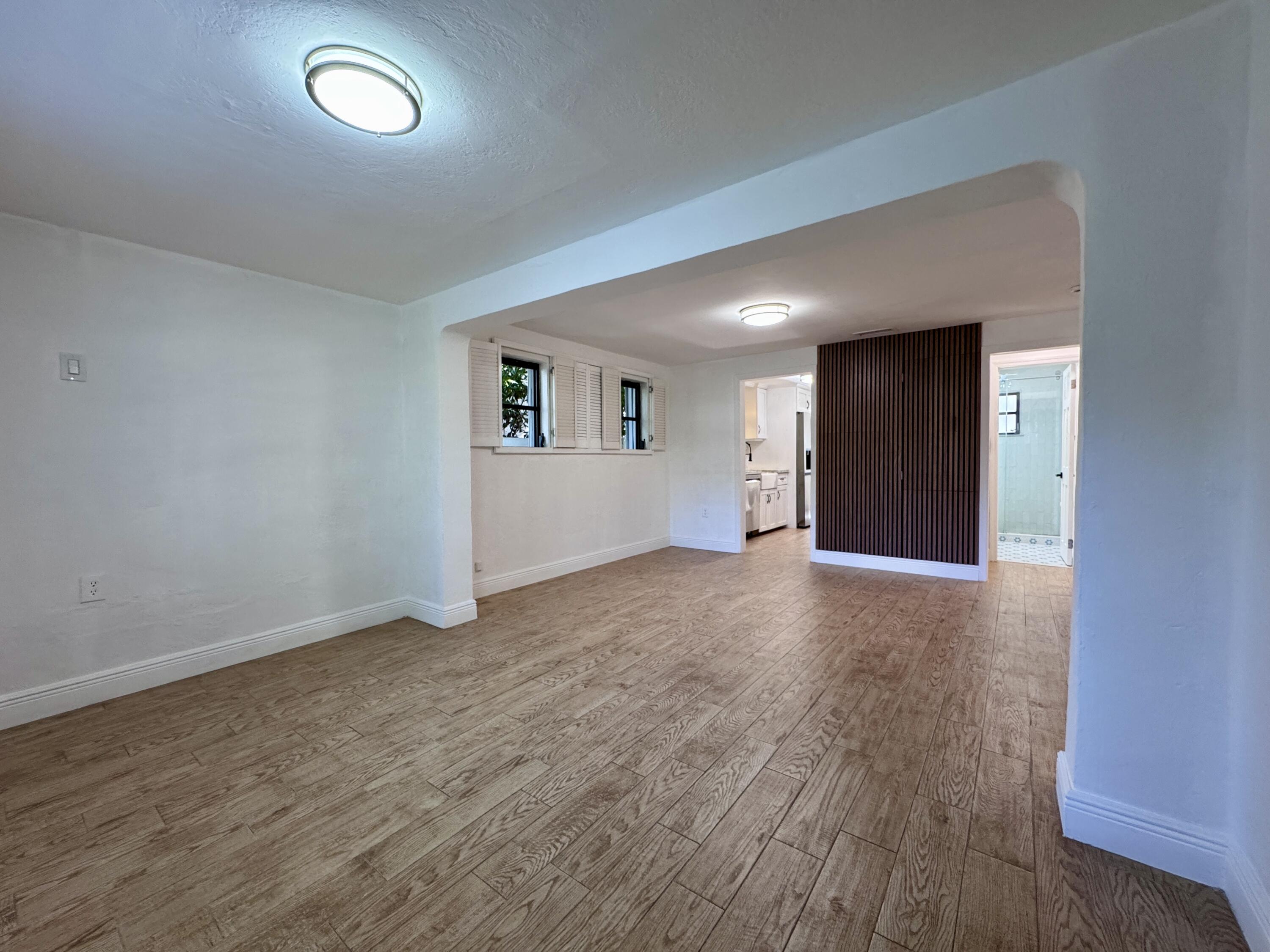 2390 SW 18th Avenue — Photo 5