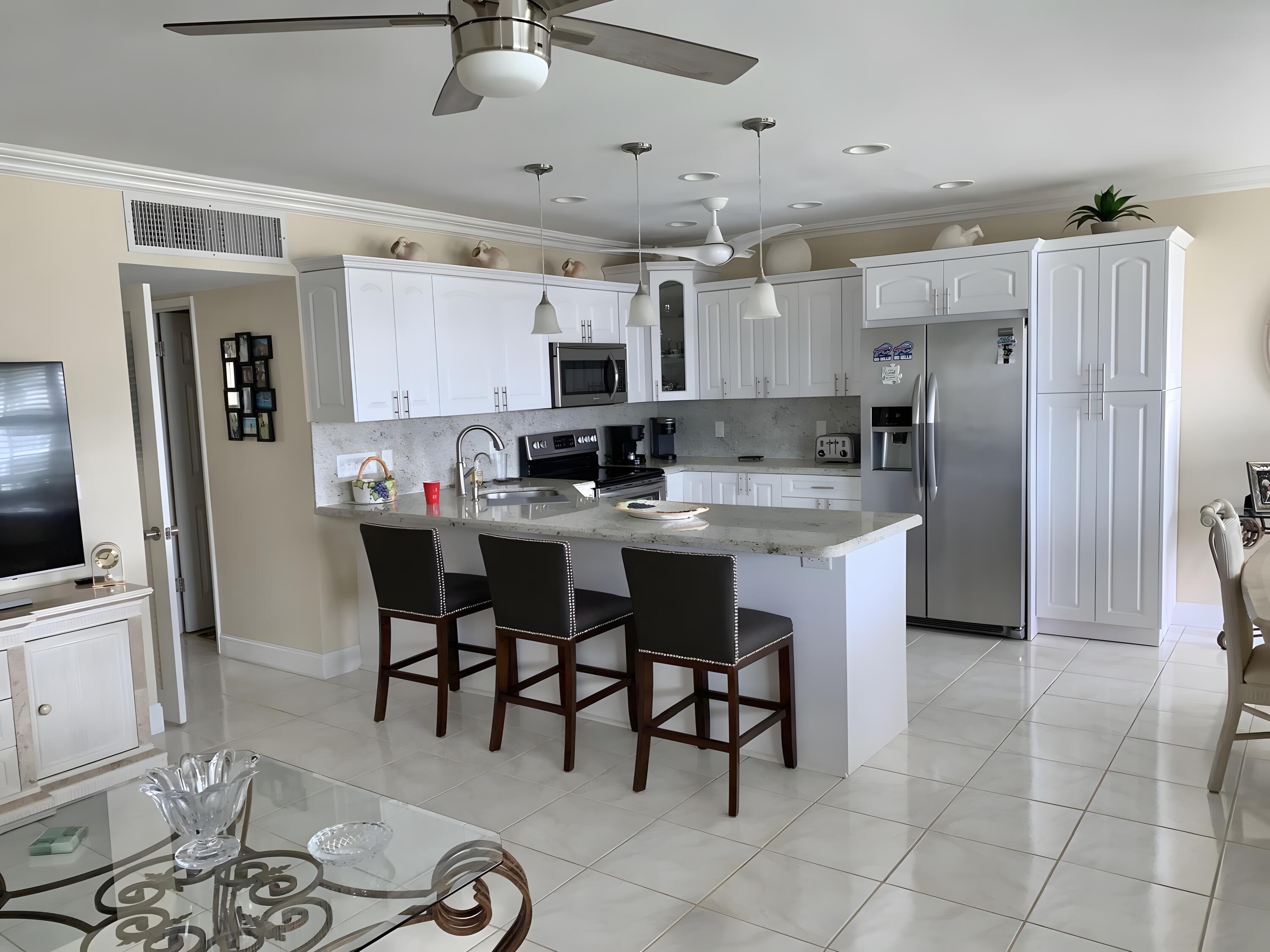 5200 NE 24th Terrace # C303 — Photo 4