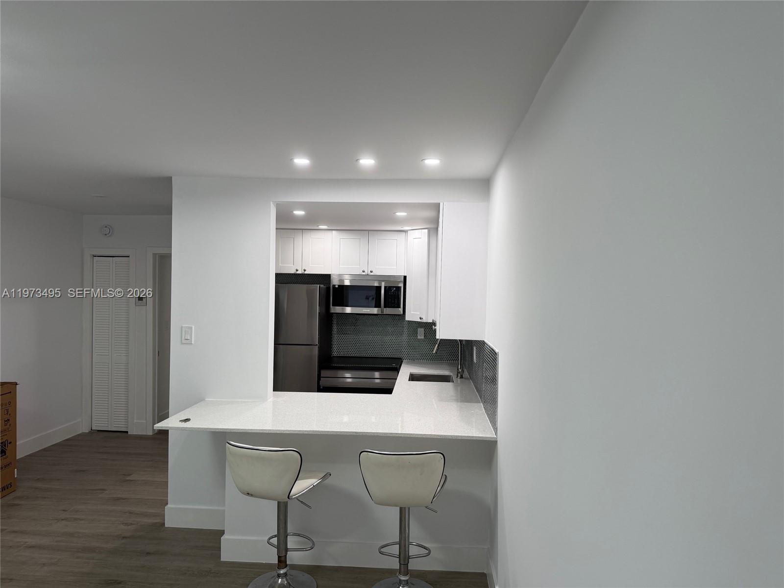 926 Michigan Ave # 12, Miami Beach FL 33139