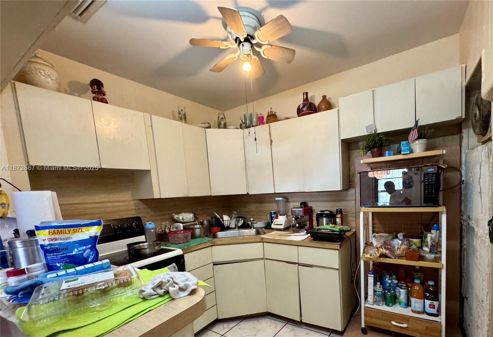 2751 NW 24th Ave — Photo 5