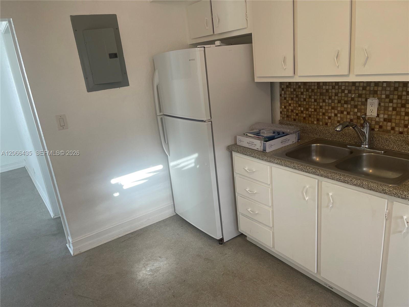 1400 N 16th Ave # 2, Hollywood FL 33020