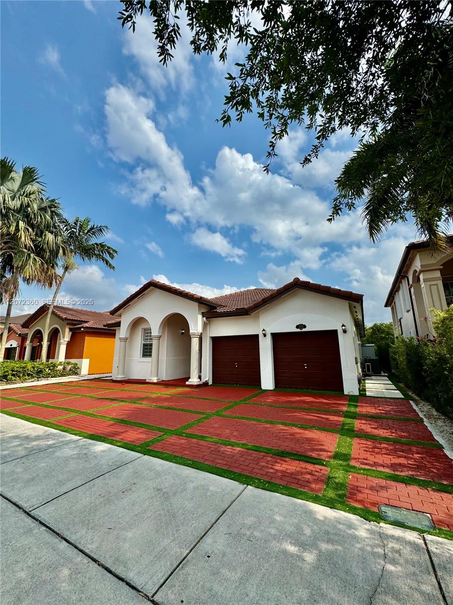 14974 SW 18th Ter, Miami FL 33185