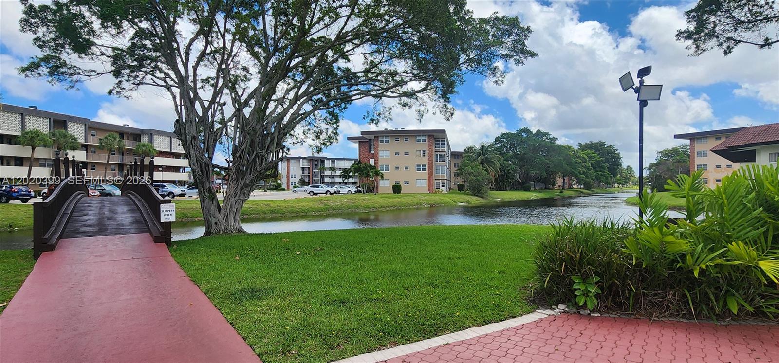 3061 NW 47th Ter # 132C, Lauderdale Lakes FL 33313
