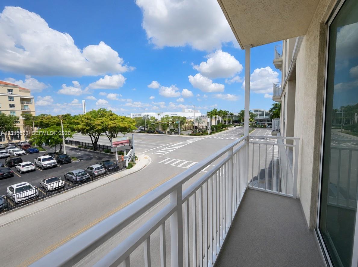 7270 SW 88th St # B202, Miami FL 33156