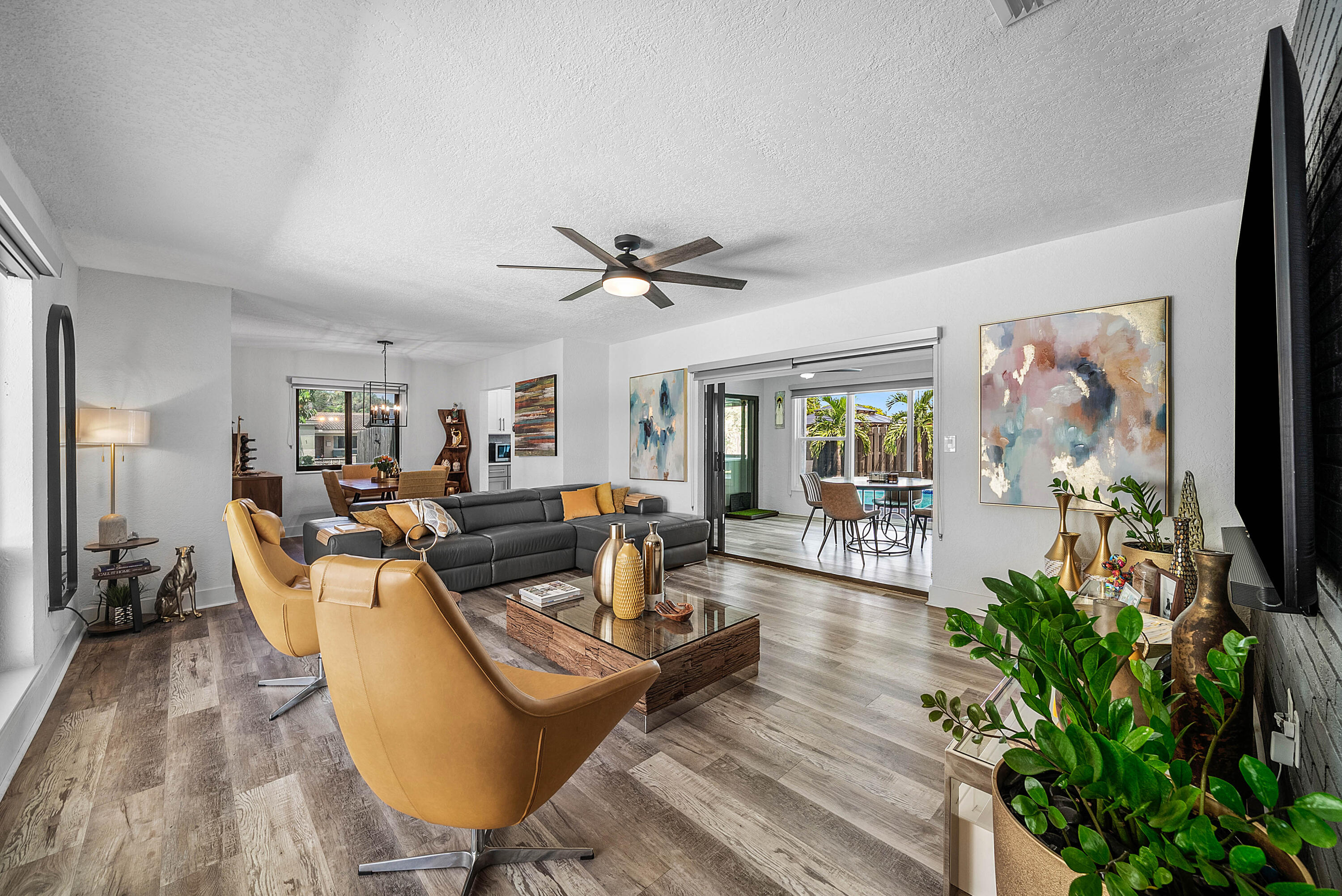 7945 Kismet Street — Photo 4