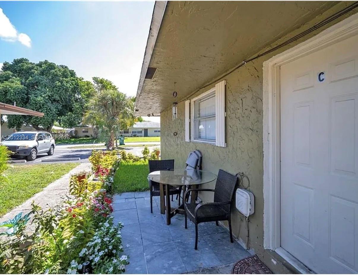 581 Kathy Ln # D, Margate FL 33068