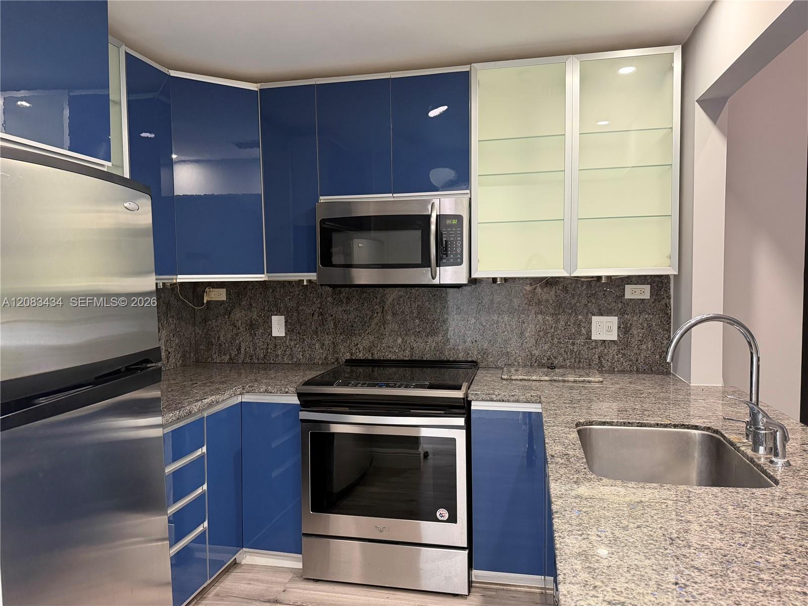 430 SE 7th St # 304E, Dania Beach FL 33004