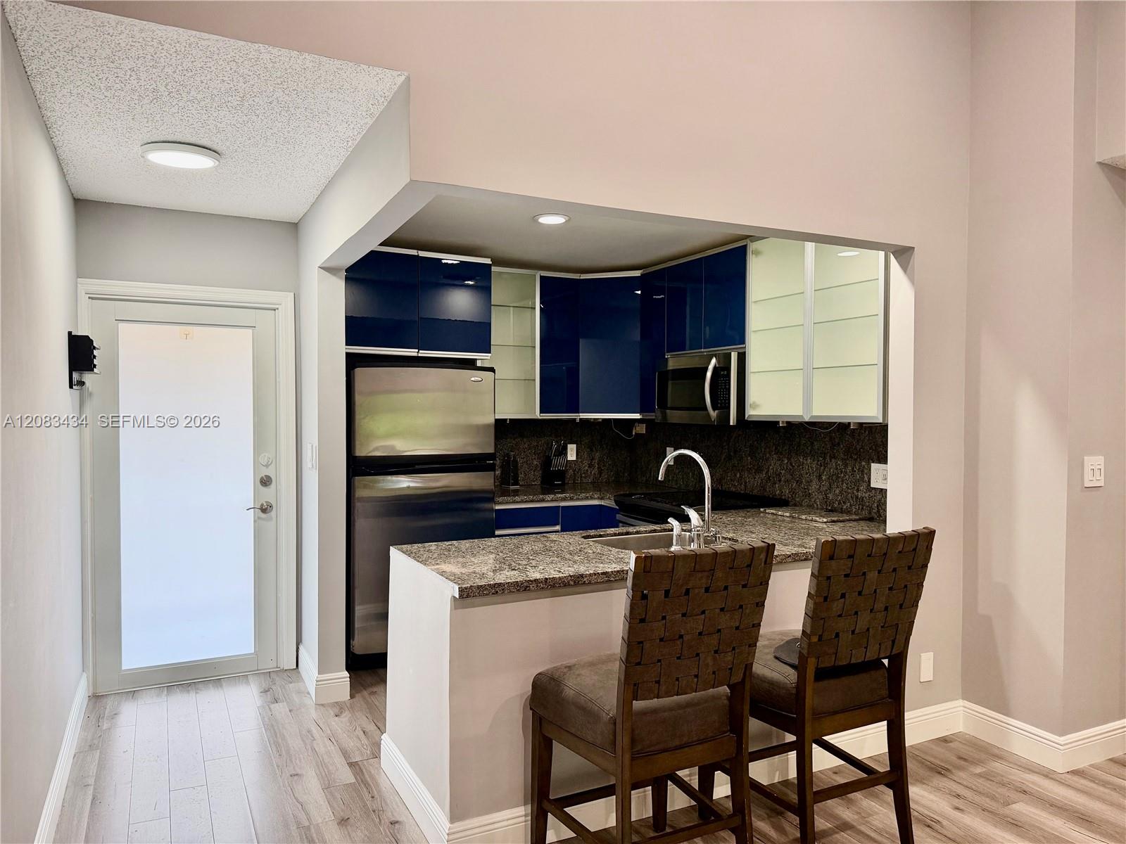 430 SE 7th St # 304E — Photo 2