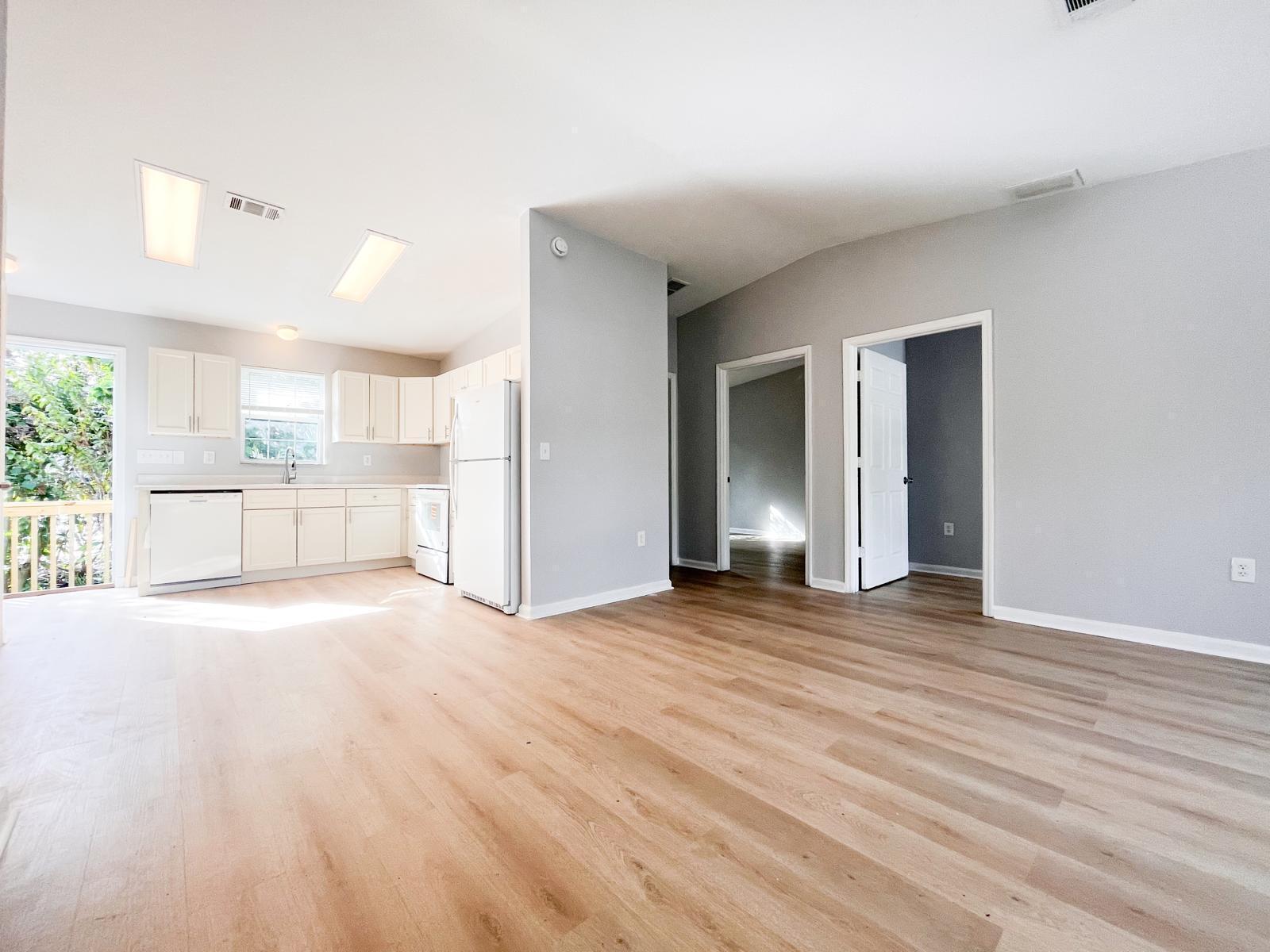5289 Stacy Street Unit 1 — Photo 2