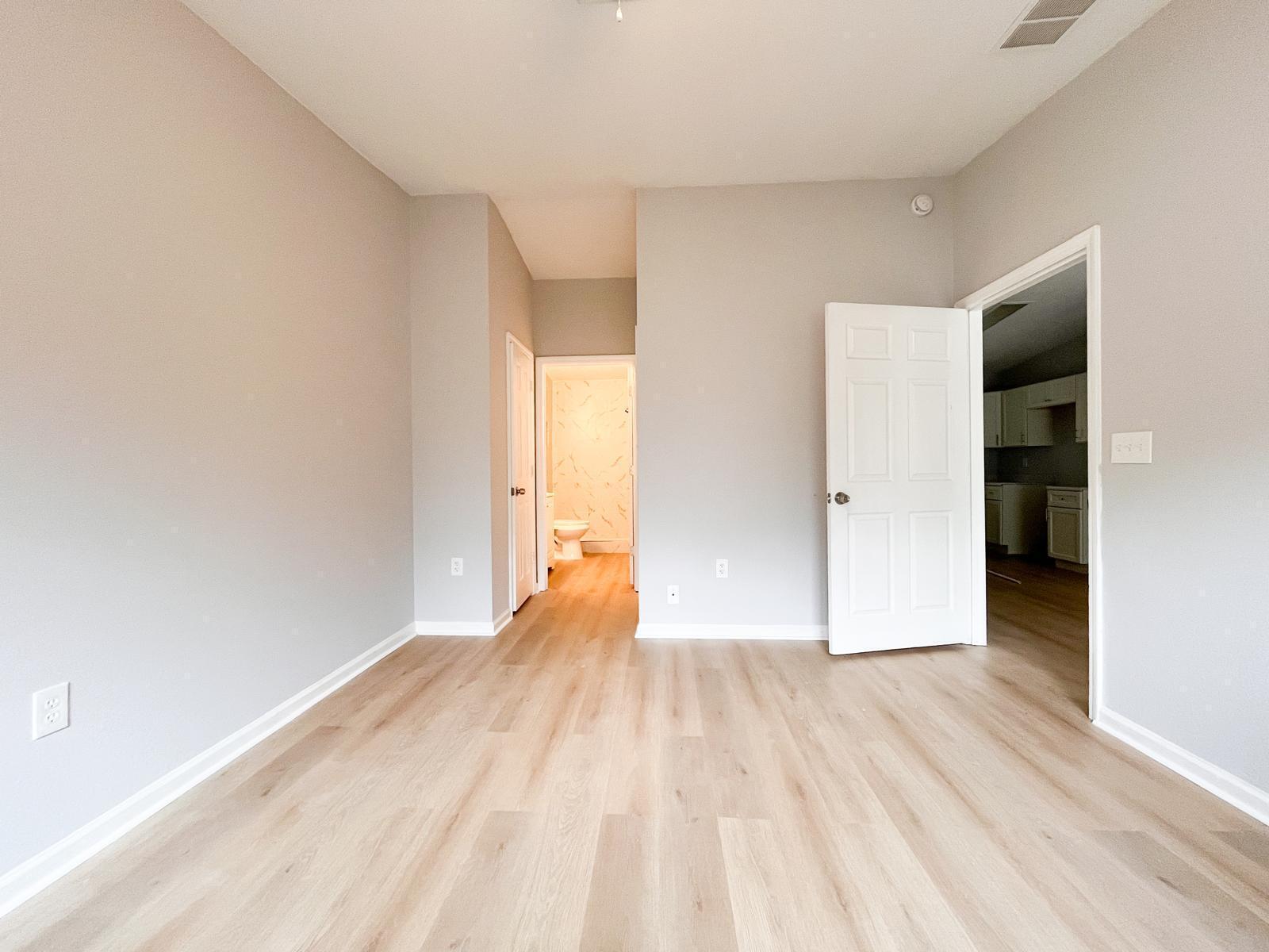 5289 Stacy Street Unit 1 — Photo 4