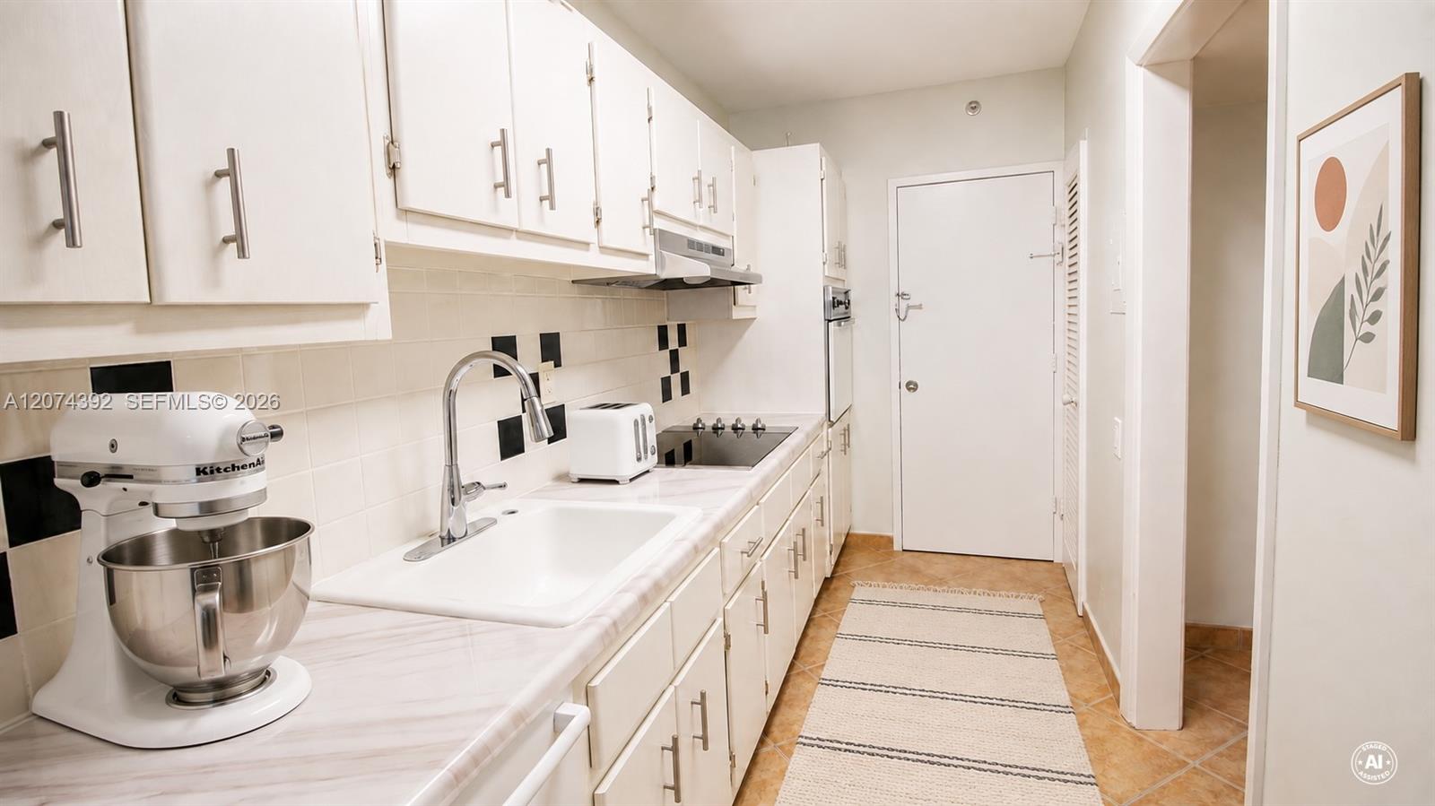 100 Lincoln Rd # 631 — Photo 3