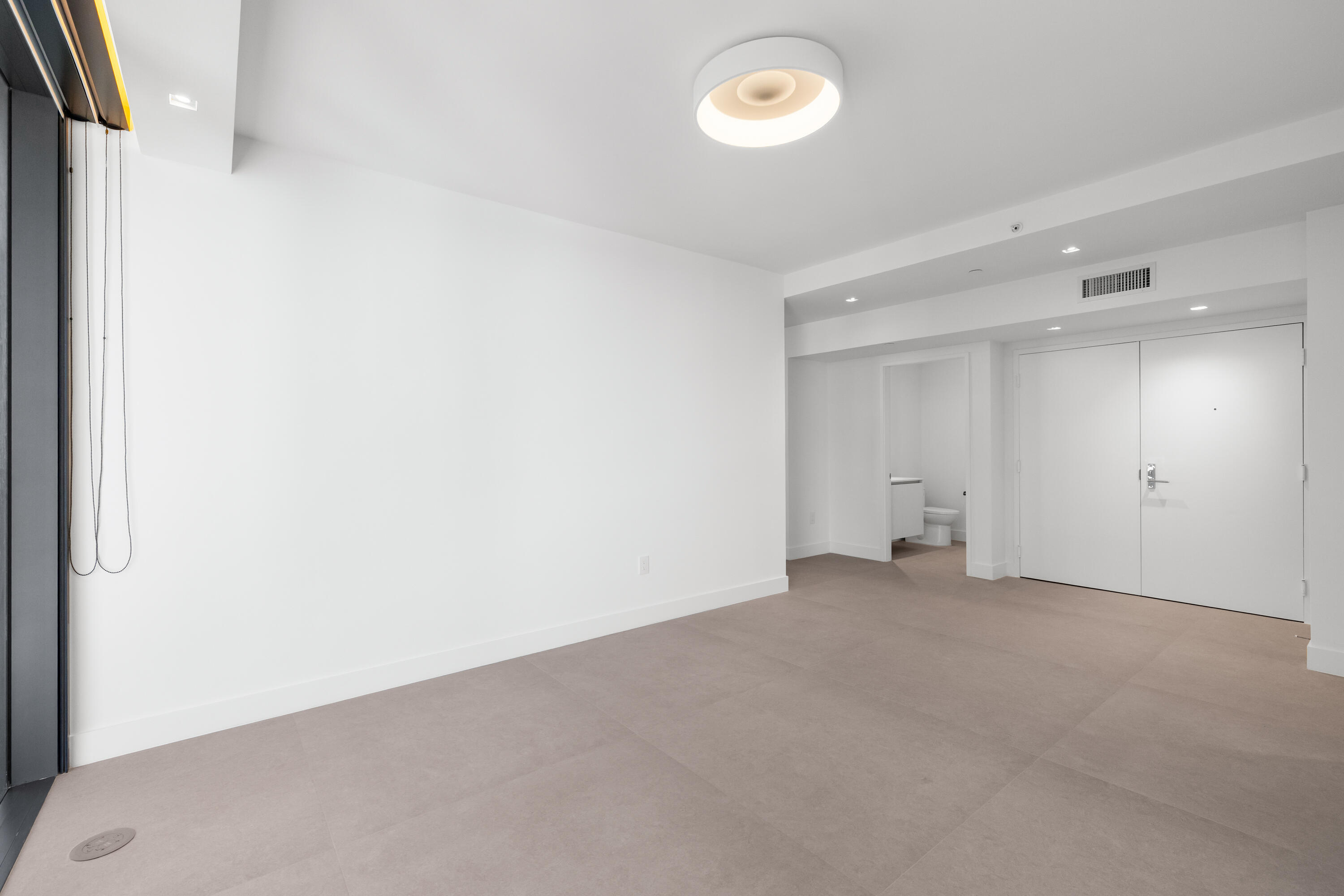 700 NE 24TH Street # 4601 — Photo 4