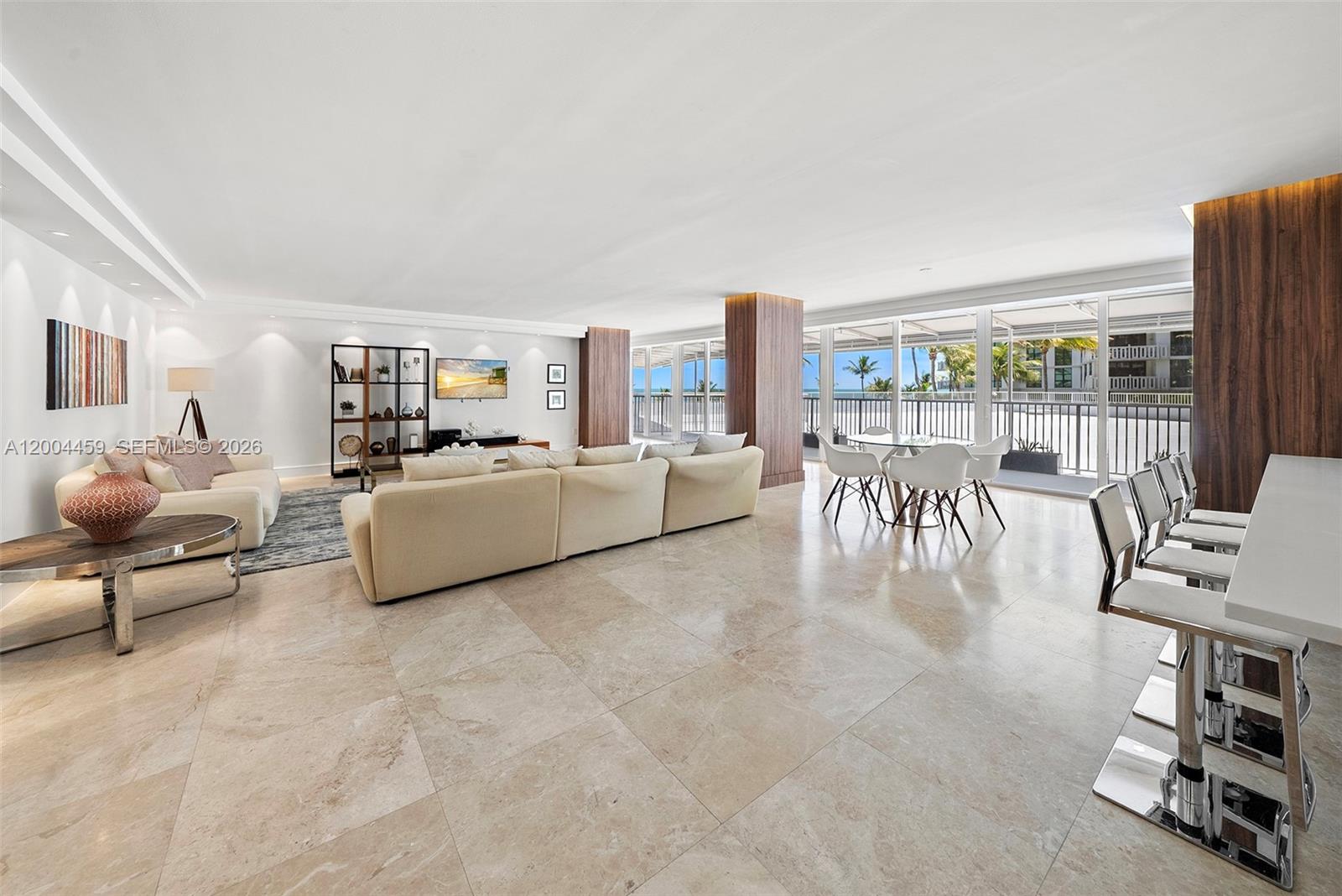 600 Grapetree Dr — Photo 3